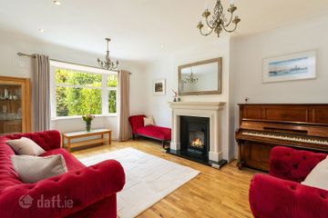 8 Nutley Lane, Donnybrook, Dublin 4, D04P1H2 — photo 3