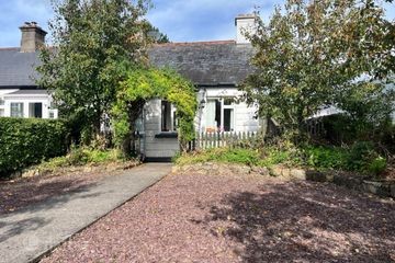 14 Davis Row, Clonmel, Co. Tipperary, E91Y7F1 — photo 2