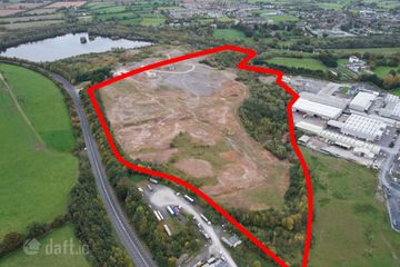Junction 10 M8 Lands, Cahir, Co. Tipperary, E21RW63 — photo 2