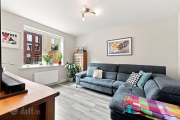 31 Belltree Avenue, Clongriffin, Dublin 13, D13RK4C — photo 3