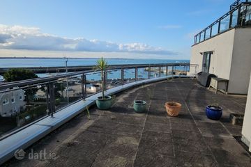 Apartment 22, The Anchorage,Clarence Street,Dun Laoghaire,Co. Dublin, Monkstown, Co. Dublin, A96HD89 — photo 2