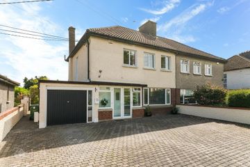 7 Newlands Drive, Clondalkin, Dublin 22 — photo 2