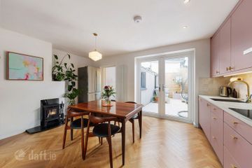 5 O'Carolan Road, Dublin 8, South Circular Road, Dublin 8, D08F7X2 — photo 2