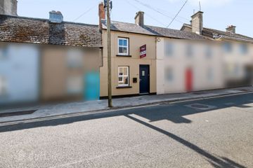 82 Upper John Street, Wexford Town, Co. Wexford, Y35Y8N6 — photo 2