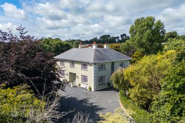 Somerset House, Sheep's Bridge, Carrigroe, Co. Waterford, X91NPR6 — photo 2