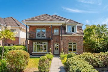 27 Cairnfort, Stepaside, Dublin 18, D18 K768