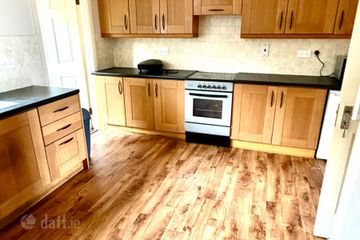 25 The Willows, Castlebar, Castlebar, Co. Mayo, F23V990 — photo 3