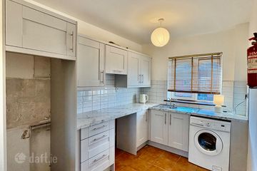 4 Rossan, The Headlands, Wilton, Co. Cork, T12DW95 — photo 3