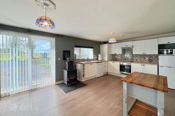 Lisbride Lodge, Carrowroe, Ballymurray, Co. Roscommon — photo 2