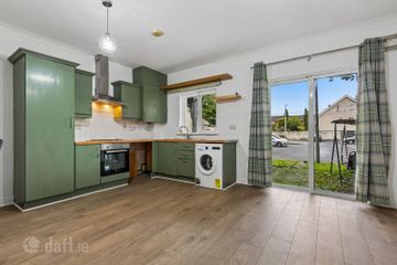 7 Charlestown Way, Dublin 11, D11A660 — photo 3