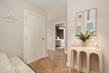 2 Bedroom Apartment , Glenville Garden, Fosters Avenue , Mount Merrion, Co. Dublin — photo 2