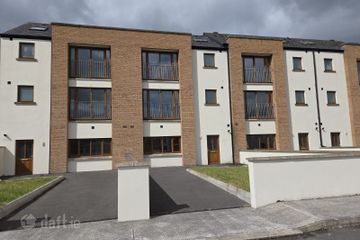 8 Clós Dhromainn, Riverside Road, Carrickmacross, Co. Monaghan, A81RW68