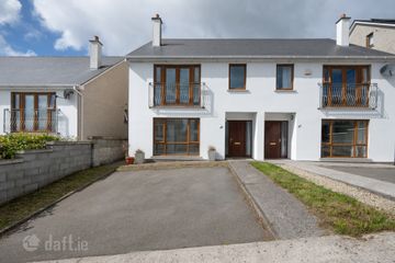 48 The Woods, Glounthaune, Co. Cork, T45 E029 — photo 2
