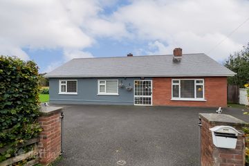 Saint Mullins Road, Tinnahinch, Graiguenamanagh, Co. Kilkenny, R95X5C9