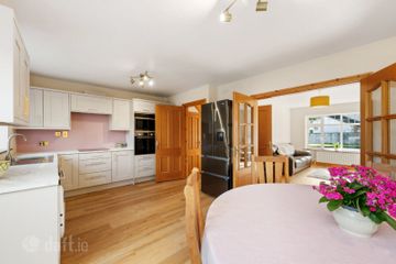 14 Carrig Green, Carrig Na Curra, Carrigaline, Co. Cork, P43XV08 — photo 3