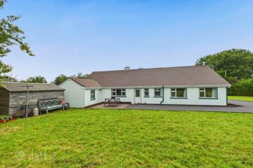 Tullaghan Rock, Ballaghaderreen, Co. Roscommon, F45HT63 — photo 3
