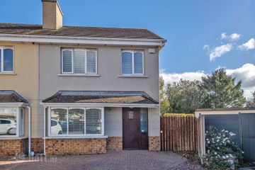 61 An Grianán, Ballinroad, Dungarvan, Co. Waterford, X35FF84