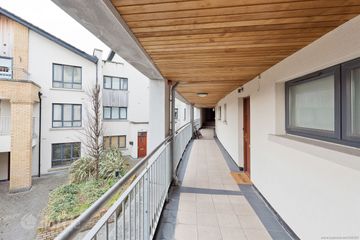 Marlfield Terrace, Kiltipper, Dublin 24 — photo 2