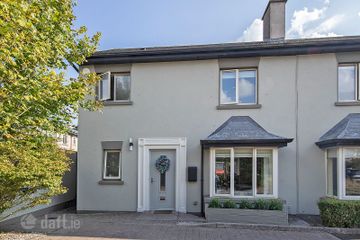 12 Waters Edge, Knockateemore, Dungarvan, Co. Waterford, X35P966 — photo 2