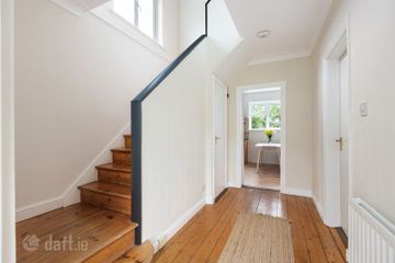 11 Southwood Park (Off Mount Merrion Avenue), Blackrock, Co. Dublin, A94P7Y8 — photo 2