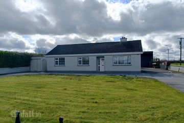Avondale, Castlejordan, Co. Meath, R35PP28 — photo 3