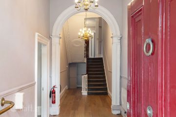 18 Herbert Street, Dublin 2, D02FK19 — photo 2