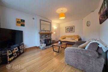 4 Millbrook Village, Milltown, Milltown, Co. Kerry, V93Y674 — photo 2