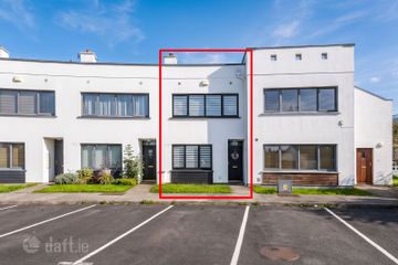 15 Corrán Riada, Monksland, Athlone, Co. Roscommon, N37K8Y4