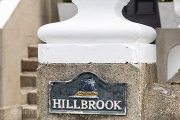 Hillbrook, 6 Burdett Avenue, Sandycove, Co. Dublin, A96V291 — photo 2