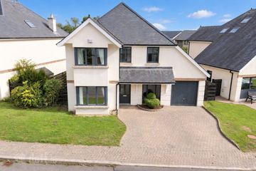 3 Hillview Crescent, Seafield, Ballymoney, Co. Wexford, Y25T207