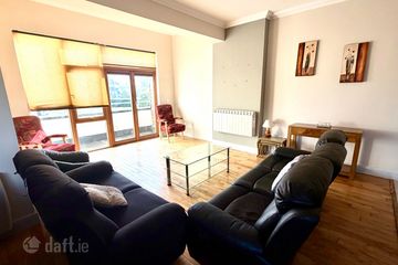 Apartment 8, The Elms, Spencer Manor, Castlebar, Co. Mayo, F23WN52 — photo 3