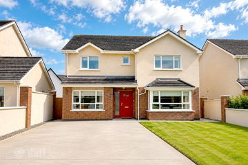 98 Aghnaharna Drive, Stradbally Road, Portlaoise, Co. Laois, R32F702 — photo 2