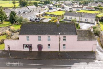 Cloghan, Blue Ball, Co. Offaly — photo 2
