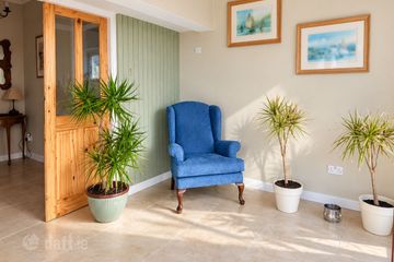 1 Hawthorn Drive, Renmore, Co. Galway, H91RCC1 — photo 3