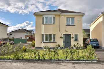 8 The Crescent, Kilminchy, Portlaoise, Co. Laois, R32A6CT — photo 2