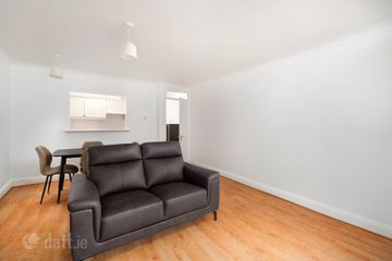 94 Blackhall Square, Dublin  7, Co. Dublin — photo 2