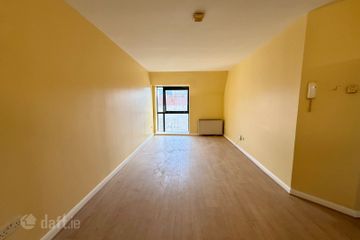 Apartment 609, Mount Kennett Apartments, Mount Kennett Place, Limerick City Centre, Co. Limerick, V94FW77 — photo 3