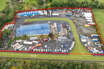 "Centrepoint Business Park", Carrickarnon, Dundalk, Co. Louth — photo 2