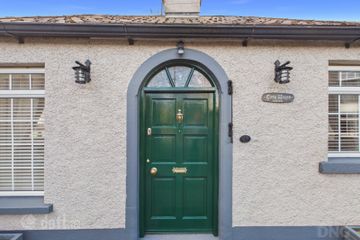 The Gate Lodge, Molesworth Street, Daingean, Co. Offaly, R35W242 — photo 2