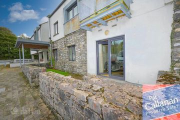 Apartment 3, The Clarin, Prospect, Athenry, Co. Galway, H65E221 — photo 2