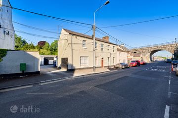 9 Academy Street, Navan, Co. Meath — photo 2