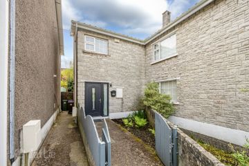54 Greenhills Court, South Douglas Road, Cork City Centre, Co. Cork, T12FYT9 — photo 2
