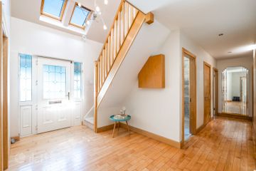 4 Blackglen Court, Dublin 18, Sandyford, Dublin 18, D18T3H2 — photo 2