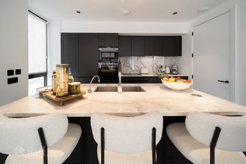 3 Bed Apartment, The Pinnacle, Mount Merrion, Co. Dublin — photo 2