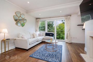 27 Beech Lodge, Farmleigh Avenue, Castleknock, Dublin 15, D15H318 — photo 3