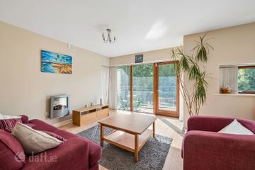 Apartment 14, 32 Cook Street, Christchurch, Dublin 8, D08DC61 — photo 2