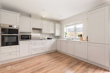 7 Bay Meadows Crescent, Hollystown, Dublin 15, D15 VHX0 — photo 3