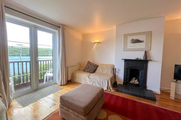 2 Viking Wharf, Worlds End, Kinsale, Co. Cork, P17X248 — photo 3