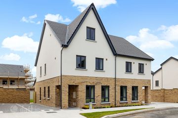 Páirc Na Manach, The Grove, Newbridge, Co. Kildare — photo 2