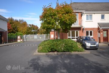 37 Rochford Park, Kill, Kill, Co. Kildare, W91C2F1 — photo 3